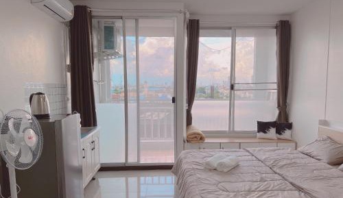Deluxe Double Room with Balcony