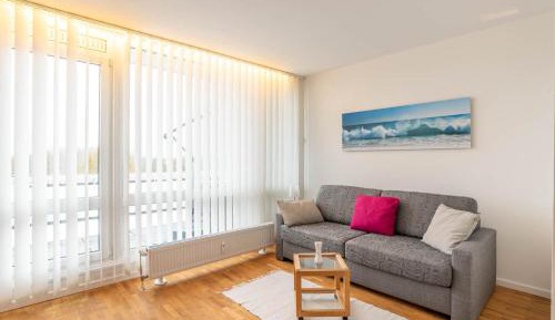 One-Bedroom Apartment with Balcony