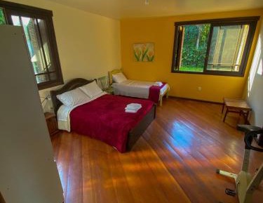Deluxe Room (2 Adults + 1 Child)