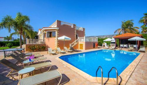 Seven-Bedroom Villa