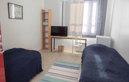 Twin Room with Shared Bathroom