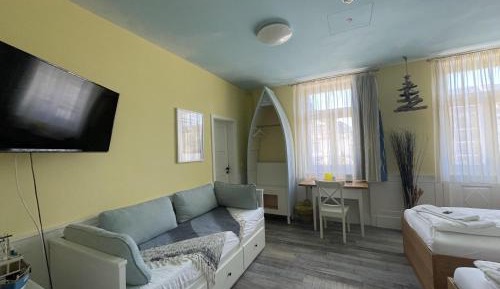 Triple Room with Private Bathroom