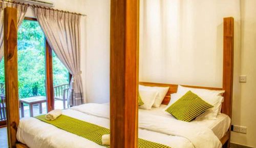 Double Room with Mountain View
