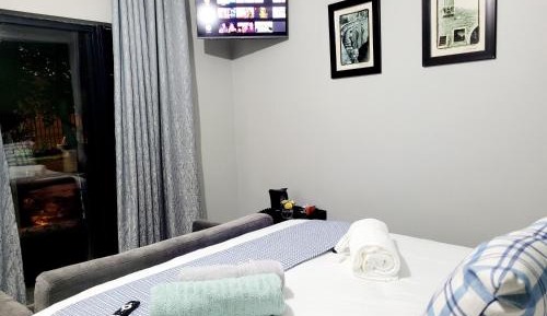 Double Room with Private Bathroom