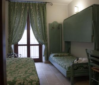 Triple Room with Balcony