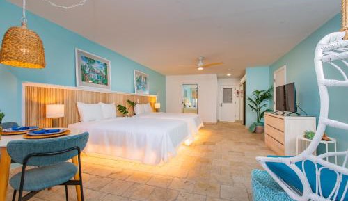 Deluxe Queen Room with Two Queen Beds