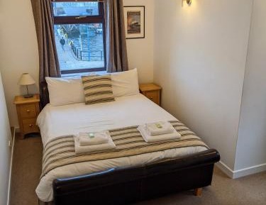 Large Single Room
