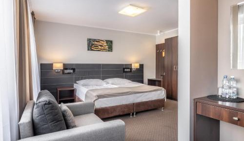 Deluxe King Room