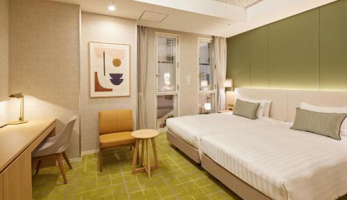Premium Twin Room - Non-Smoking