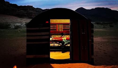 Single Room with Mountain View