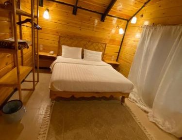 Cottage with Garden View