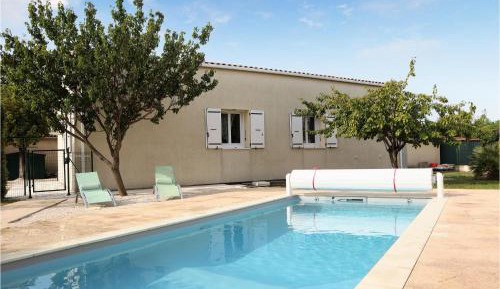 Three-Bedroom Holiday Home 