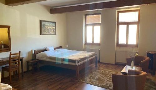 Deluxe Double Room with Bath