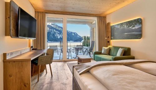 Double Room with Lake View