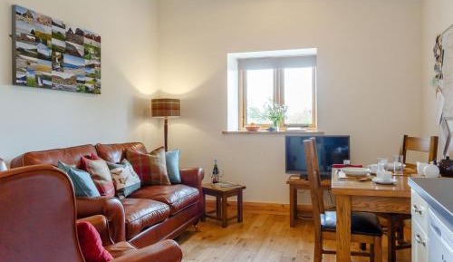 One-Bedroom Holiday Home