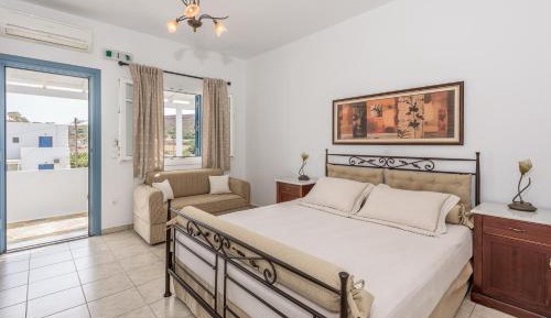 Superior Room with Side Sea View 