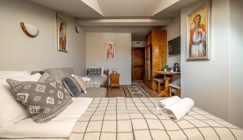 Twin Room with Bathroom