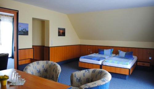 Large Double Room