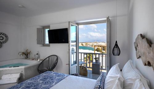 Executive Suite Sea View with Hot Tub