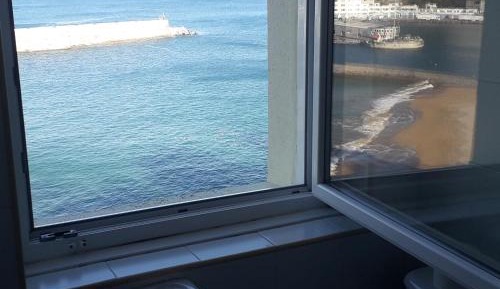 Deluxe Double Room with Sea View and Private Bathroom
