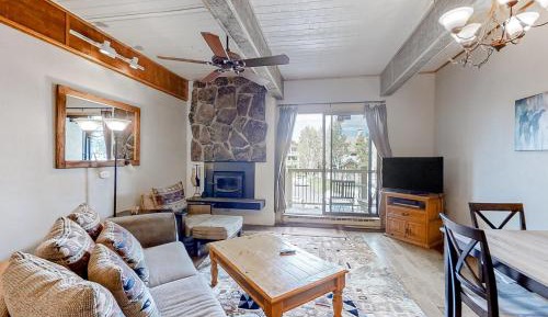 One Bedroom Apartment