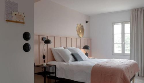 Superior Room Street View