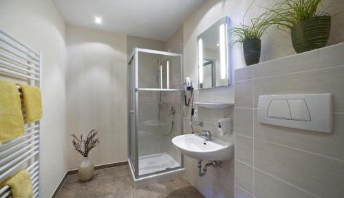 Comfort Single Room