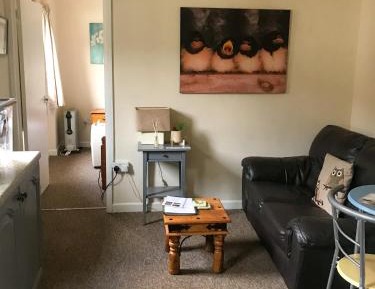 One-Bedroom Bungalow (2 Adults)