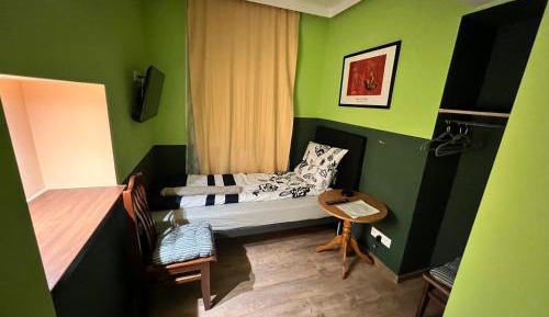 Small Single Room