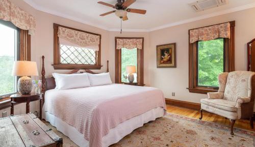 King Room with Garden View