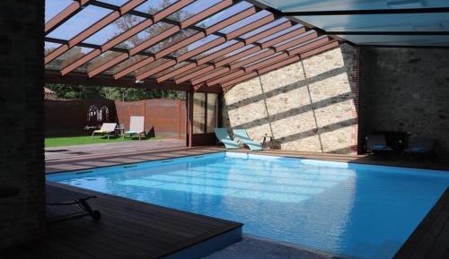 Holiday Home (10 Adults)
