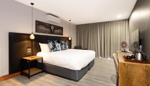 Superior King Room
