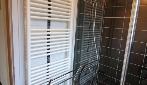 Holiday Home (6 Adults)