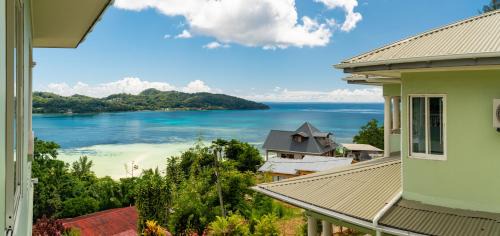  Standard Sea view Villa (Rm 2)