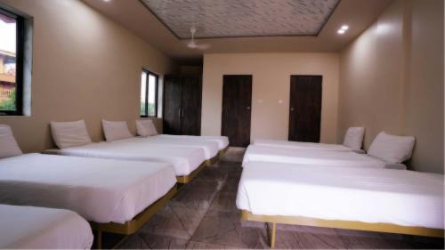 Classic Quadruple Room