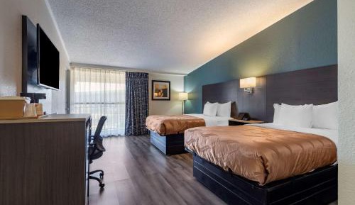 Double Room with Two Double Beds - Non-Smoking
