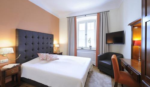 Economy Single Room