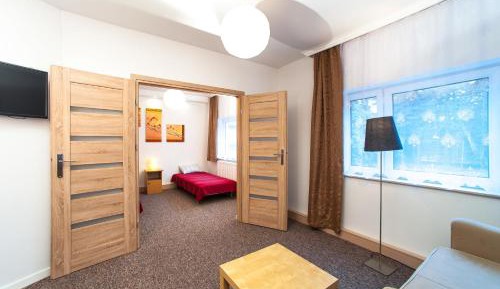 Apartment (6 Adults)