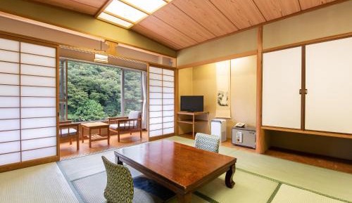 Japanese-Style Room with Hot Spring Bath and River View