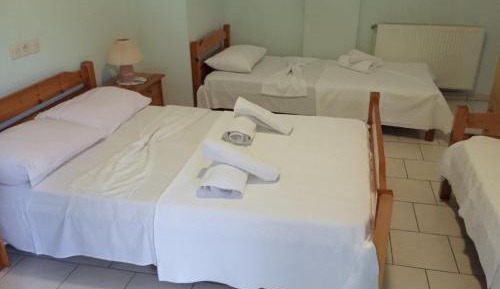 Classic Quadruple Room