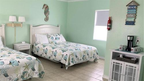 Queen Room with Two Queen Beds