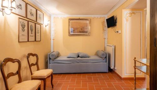 Superior One-Bedroom Apartment