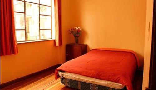 Single Room with Shared Bathroom