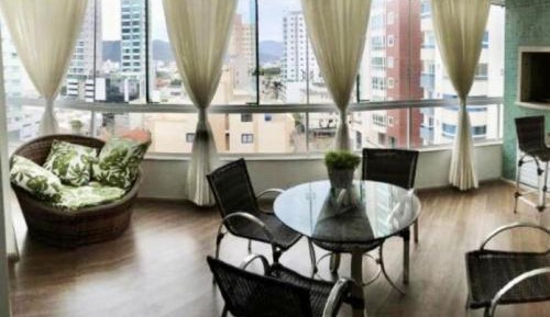 Apartment with Balcony