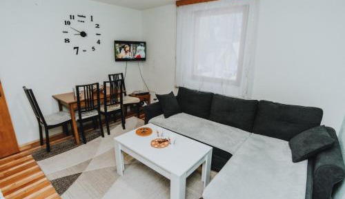 One Bedroom Apartment