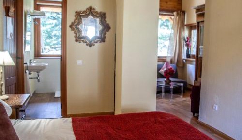 Junior Suite with Garden View