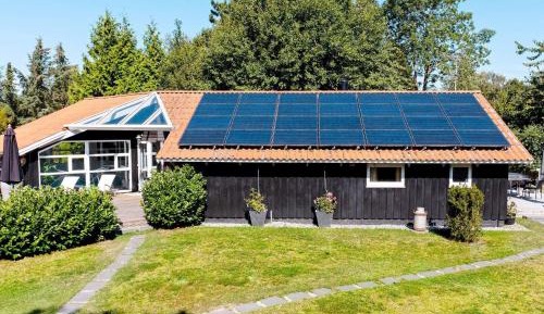 Four-Bedroom Holiday Home