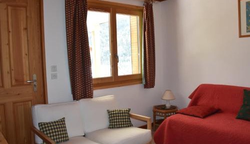 Apartment (3 Adults)