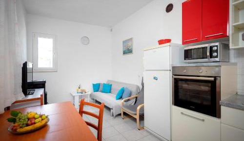 Five-Bedroom Holiday Home