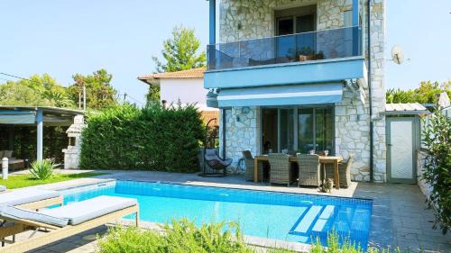 Three-Bedroom Villa